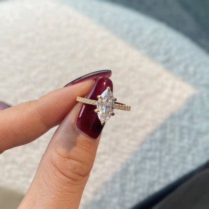 Temperament high carbon diamond stacking ring - jewelry - weilin.com