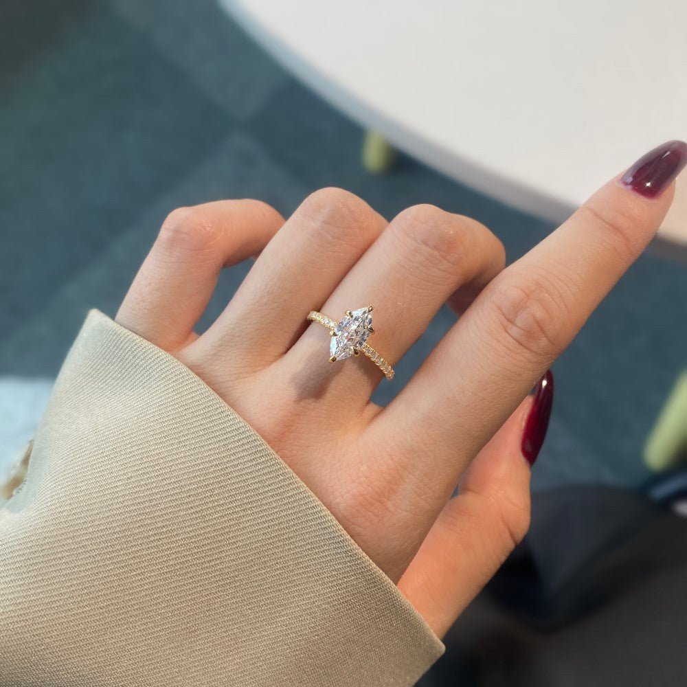 Temperament high carbon diamond stacking ring - jewelry - weilin.com