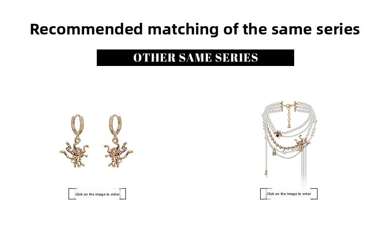 Mercedes pearl necklace