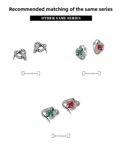 Dancing snake pearl necklace