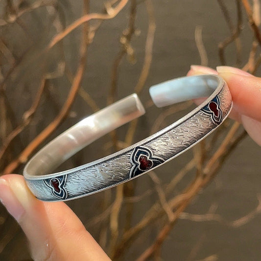 Vintage Chinese style sterling silver bracelet - jewelry - weilin.com