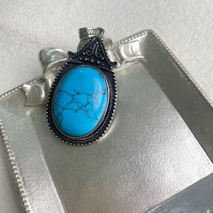 Vintage Egg Pendant - jewelry - weilin.com