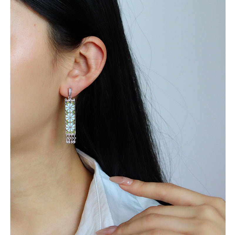 Vintage exquisite dopamine flower tassel earrings - jewelry - weilin.com