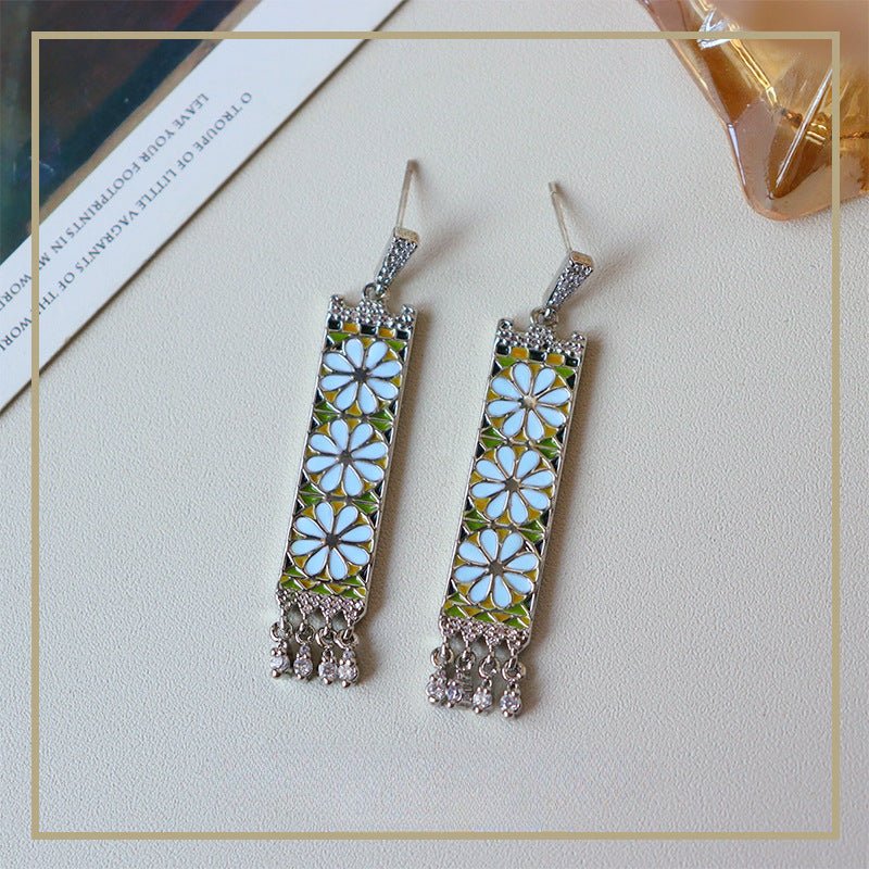 Vintage exquisite dopamine flower tassel earrings - jewelry - weilin.com