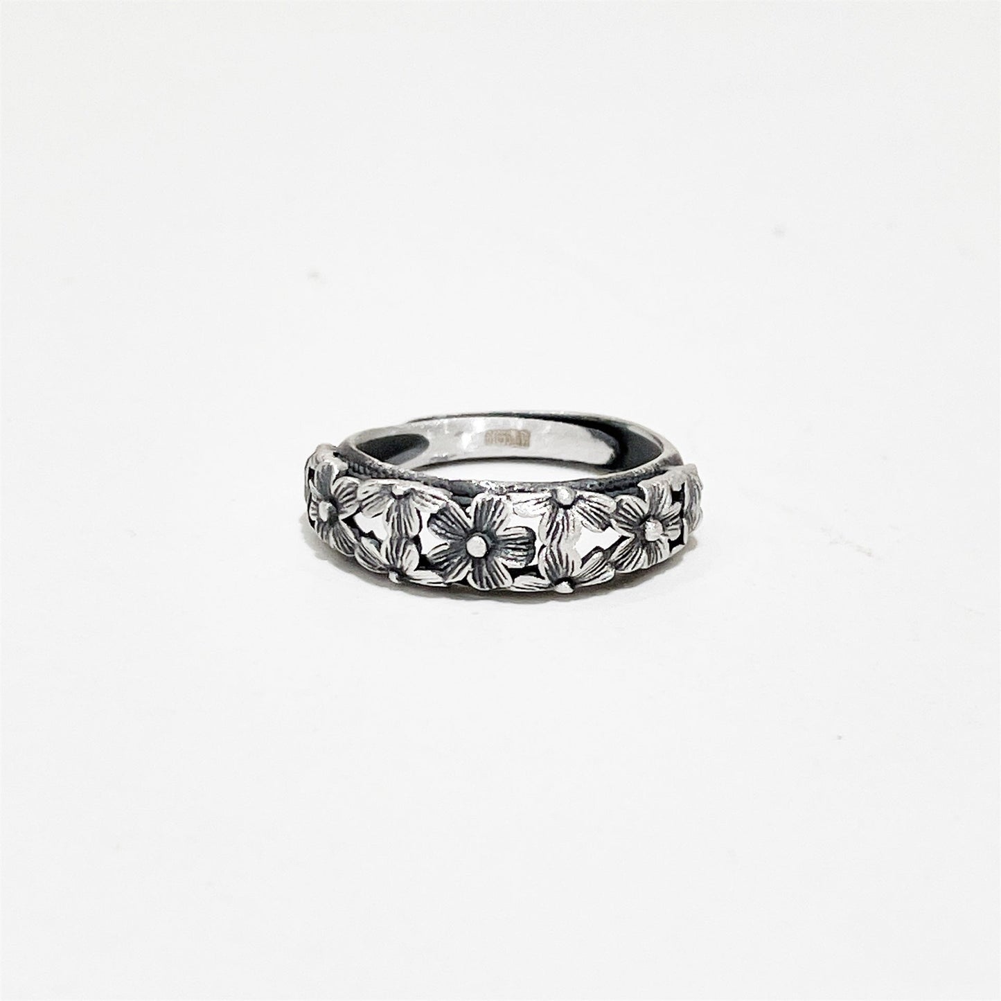 Vintage Flower Sterling Silver Ring - jewelry - weilin.com
