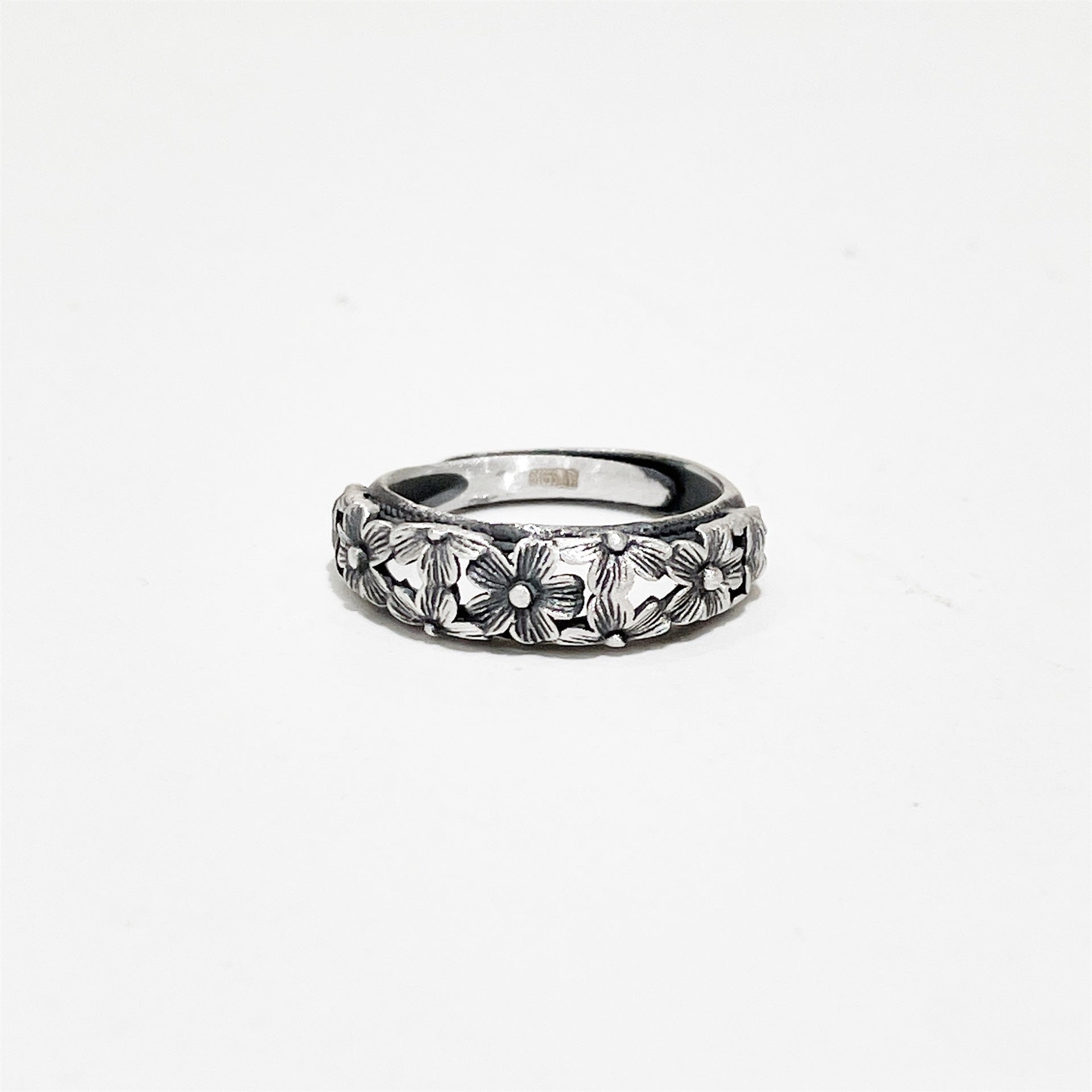Vintage Flower Sterling Silver Ring - jewelry - weilin.com