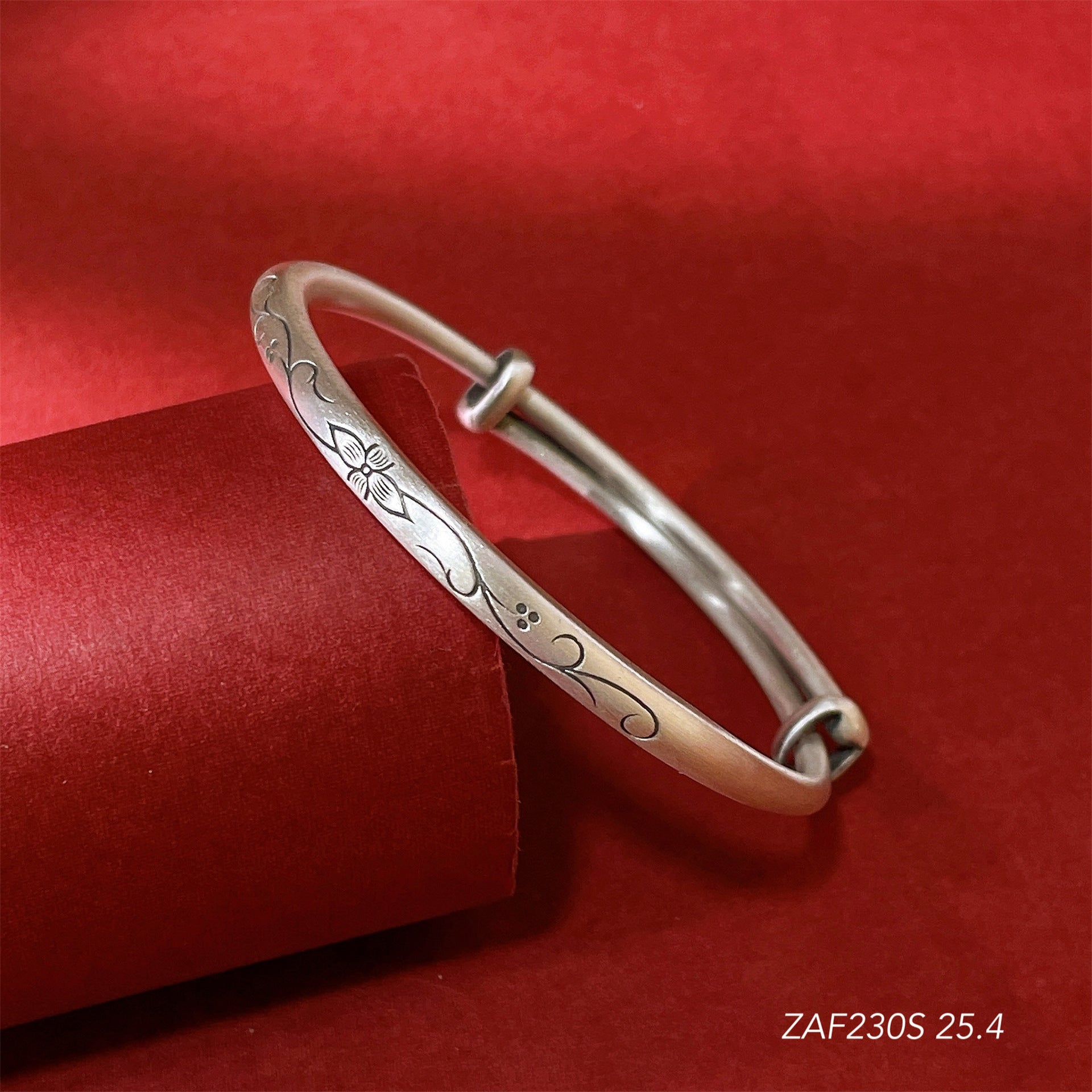 Vintage Lotus Sterling Silver Bracelet - jewelry - weilin.com