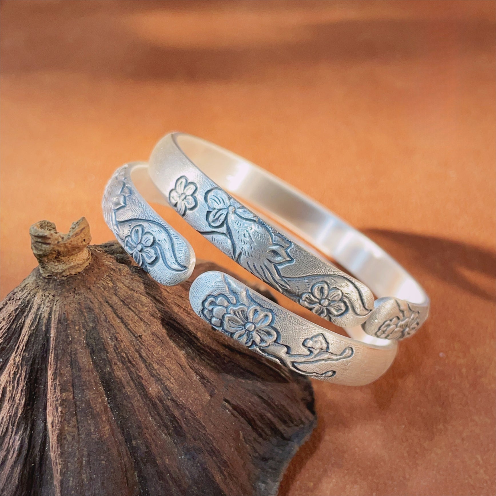 Vintage Nine - tailed Fox Sterling Silver Bracelet - jewelry - weilin.com