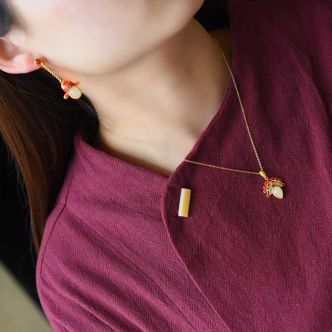 Vintage - Style Silver and Nephrite Jewelry Collection with Thick Matte Gold Finish - jewelry - weilin.com