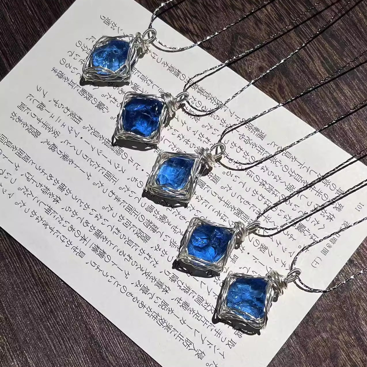Wrapped blue protein crystal pendant necklace exquisite ornaments - jewelry - weilin.com